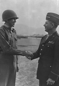 Childers_and_Devers_handshake-220×300