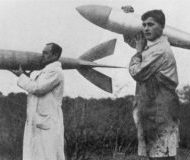 von-braun-right-and-rudolf-nebel-c1932-300×160