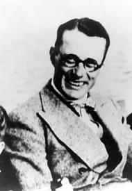 34973854_123748905168