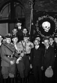 Berlin, Fahne Freikorps Brüssow
