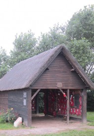 800px-LabLazhadegLaPlaineauBoisLuc’skKlaodanDuigou