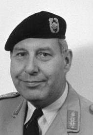 Bundesarchiv_Bild_146-2008-0183,_Berthold_Maria_Schenk_Graf_v._Stauffenberg