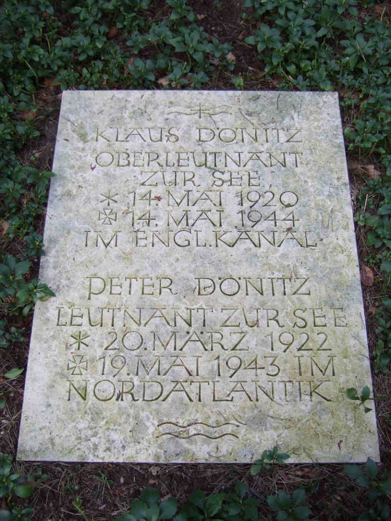 Dönitz, Karl, “Der Löwe” “The Lion” . | WW2 Gravestone
