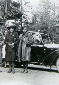 119986886_1436388772