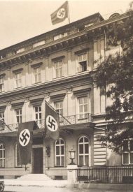 BASA-237K-1-351-14-Braunes_Haus