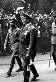 goering-diels-grohe-at-the-introduction-of-diels-as-district-president-C45DP5