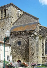 Église_Saint-Hilaire_de_Mouilleron-en-Pareds