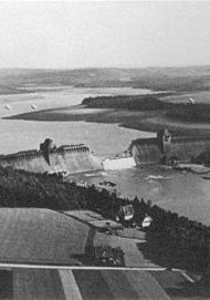 266px-Mohne_Dam_Breached