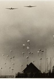 532px-Bezuidenhout,_Den_Haag,_10_mei_1940,_Duitse_parachutisten
