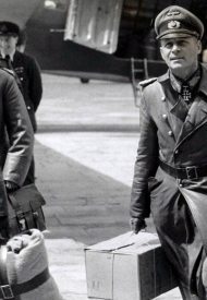 Wilhelm_Wimmer_(Mitte)_und_Friedrich_Karst_(rechts)_als_Kriegsgefangene