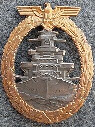 200px-German_High_Seas_Fleet_Badge