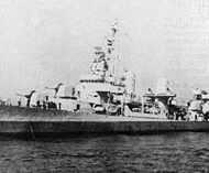 300px-USS_La_Vallette_(DD-448)_underway,_circa_in_late_1942