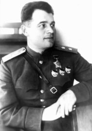 Иван_Черняховский_1943-01