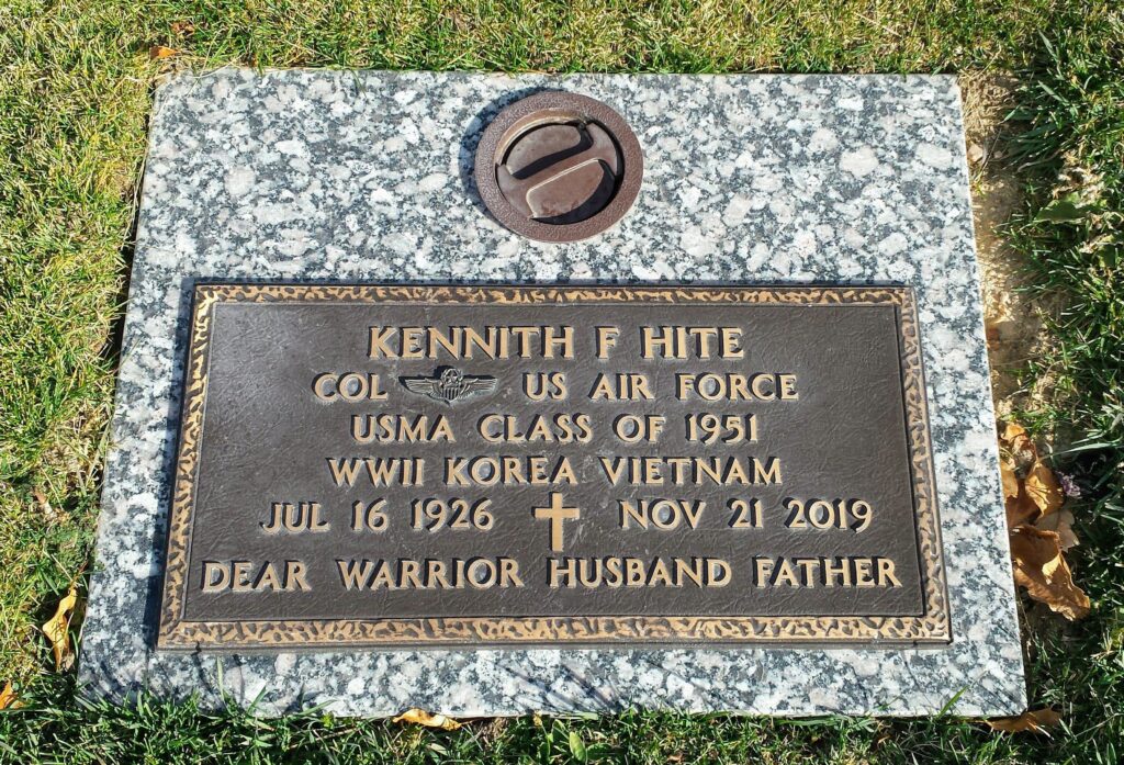 Kenneth Graf Hite, Robert Lowell “Bob”. | WW2 Gravestone